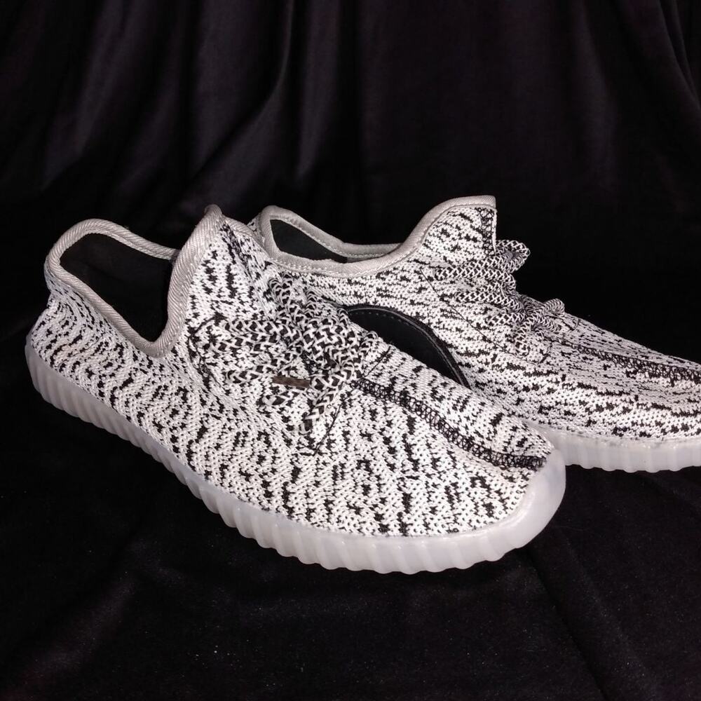 Light Up, Color Changing Shoes - Picture 5 of 6
